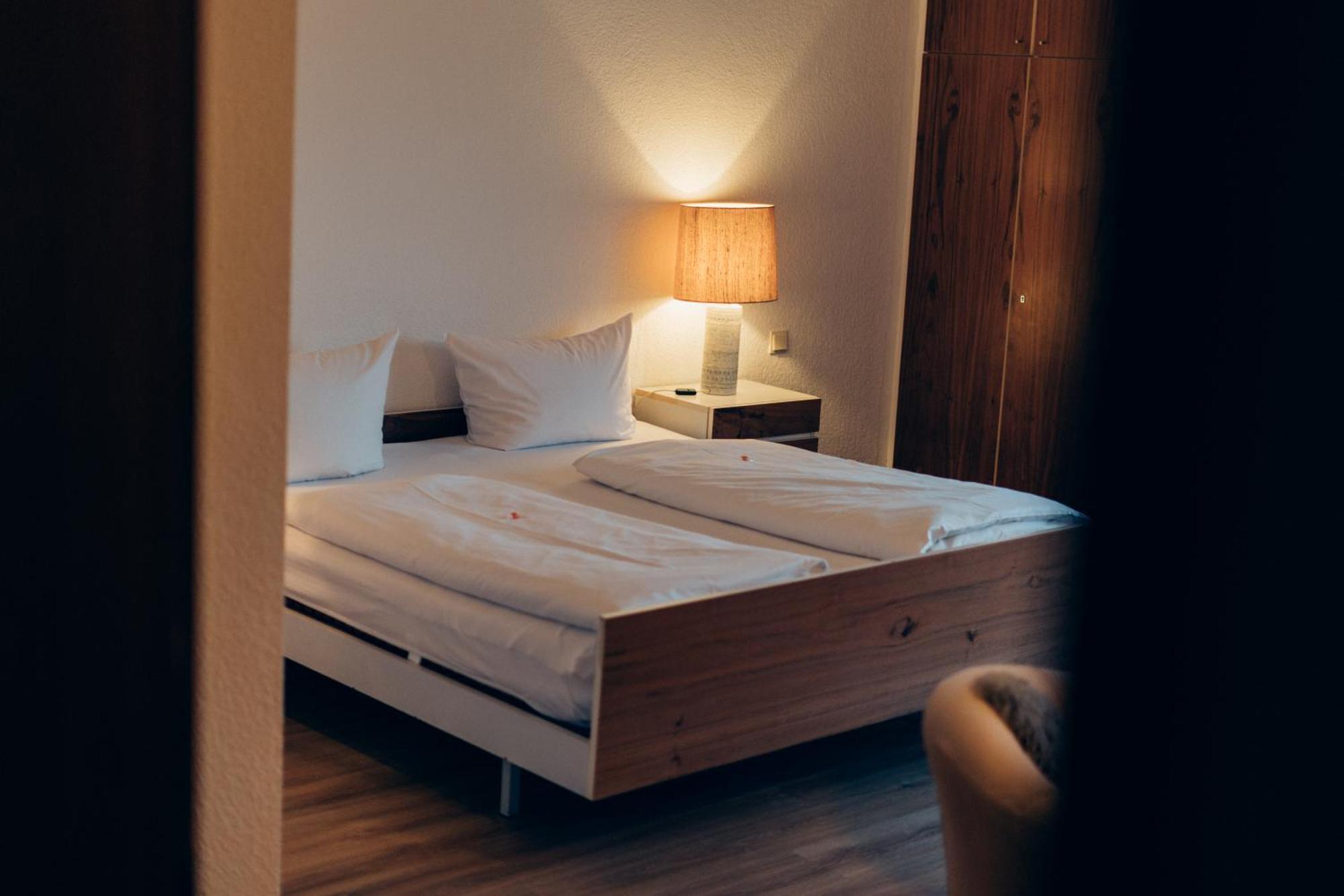 Gasthof Hotel Zur Post Egloffstein Bagian luar foto